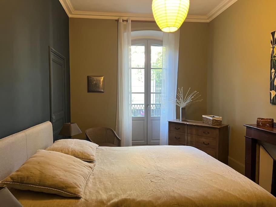Coeur De Ville, Garage Prive Et Gratuit Avec Terrasse ! Каор Экстерьер фото