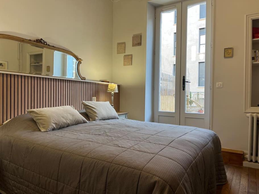 Coeur De Ville, Garage Prive Et Gratuit Avec Terrasse ! Каор Экстерьер фото